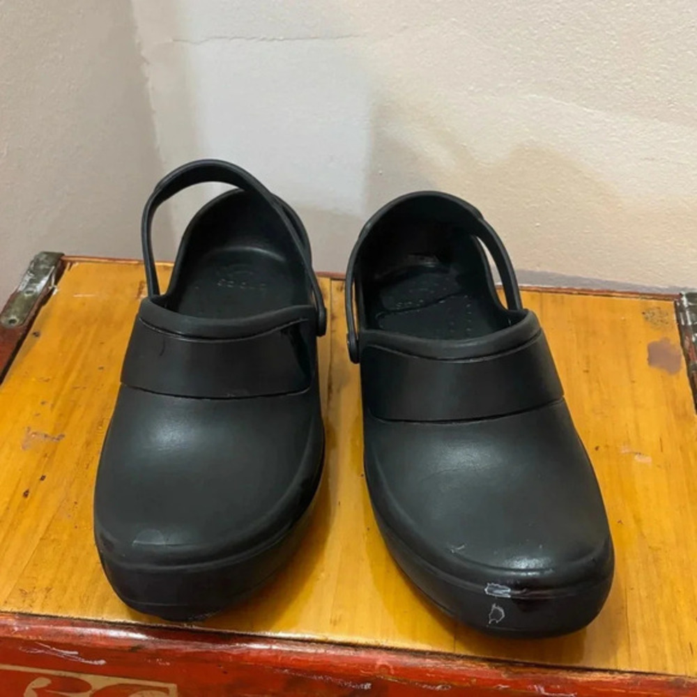 Black slip on crocs casualwear With strap across size 10